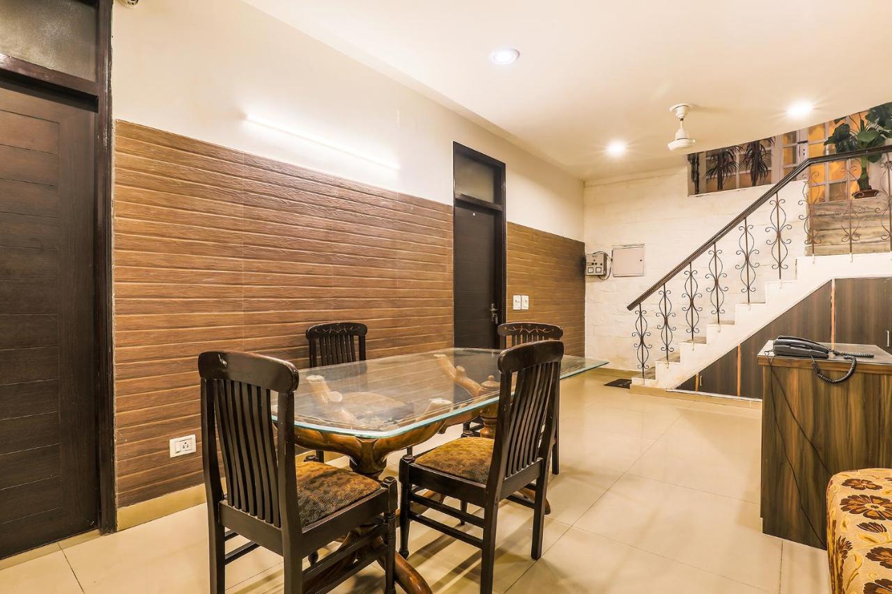 Fabexpress Hemkunt Mansion Hotel Noida Ngoại thất bức ảnh