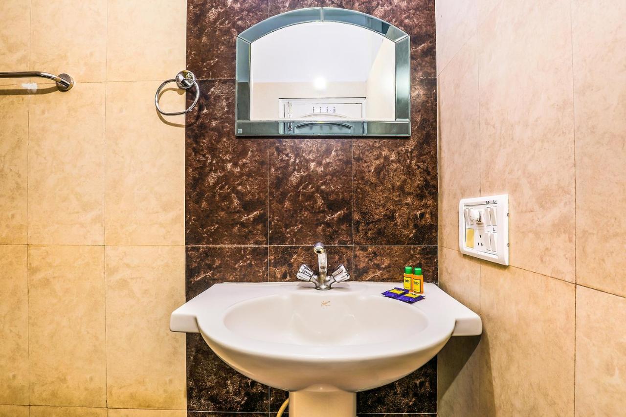 Fabexpress Hemkunt Mansion Hotel Noida Ngoại thất bức ảnh