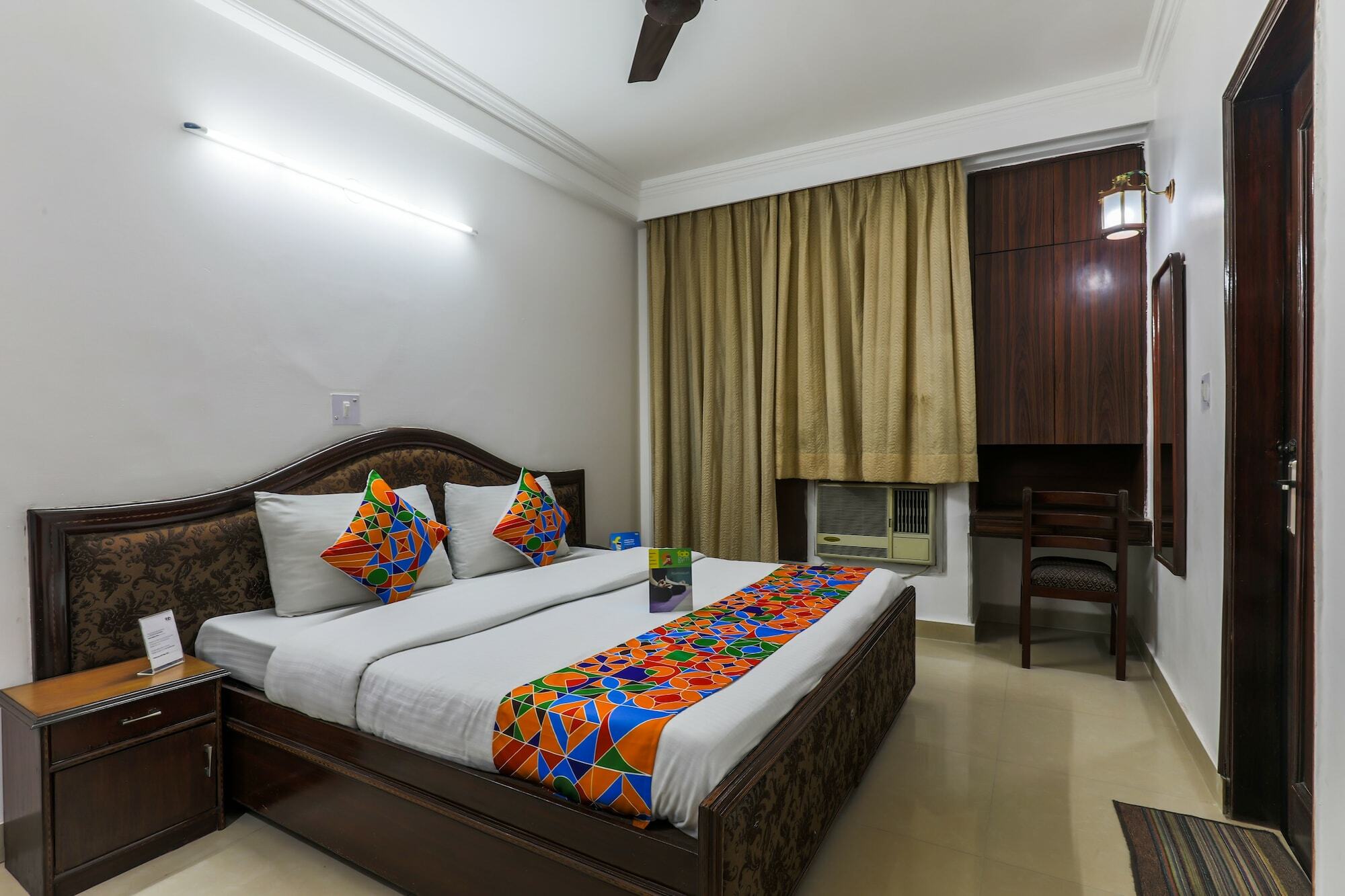 Fabexpress Hemkunt Mansion Hotel Noida Ngoại thất bức ảnh