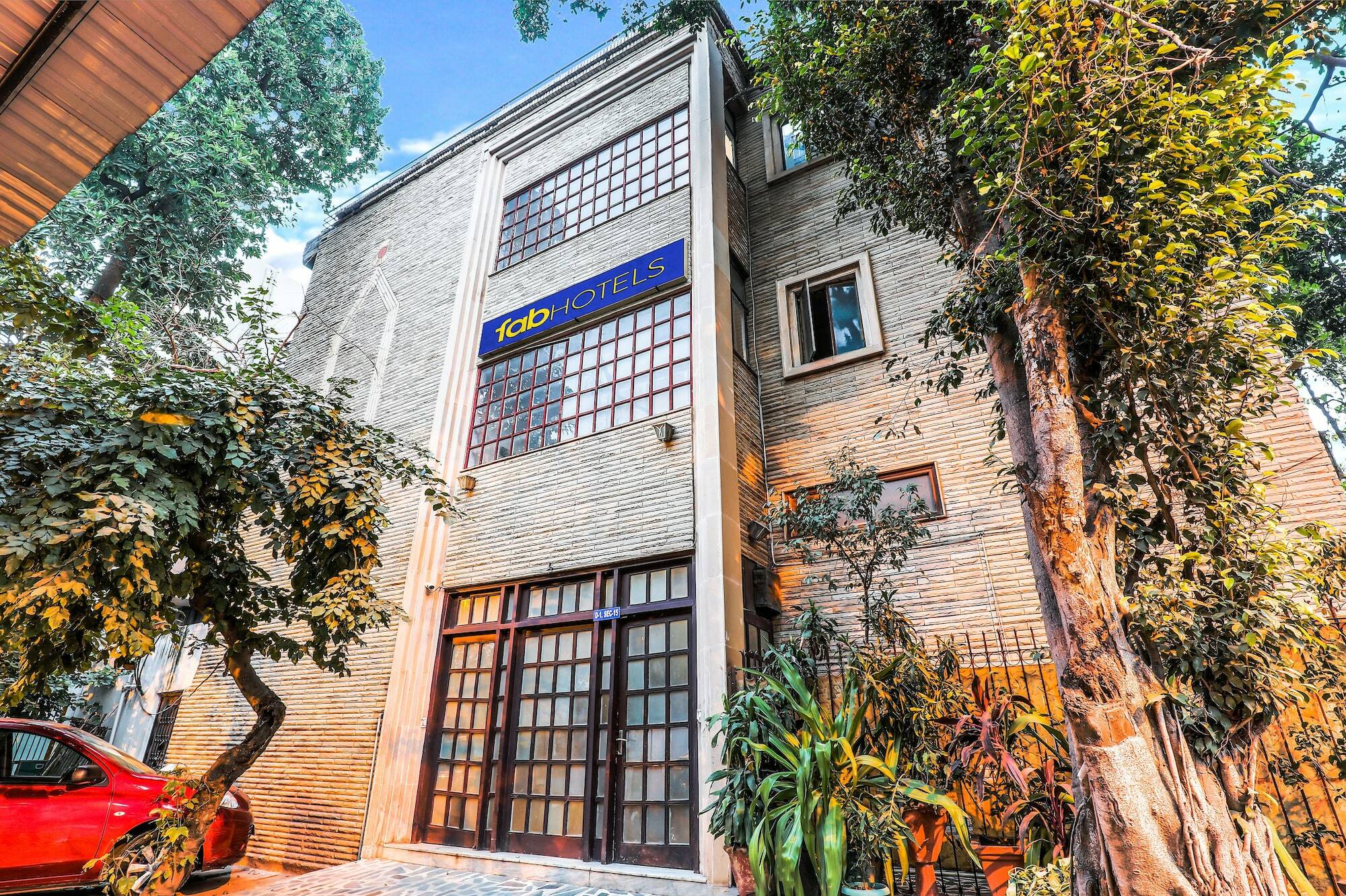 Fabexpress Hemkunt Mansion Hotel Noida Ngoại thất bức ảnh